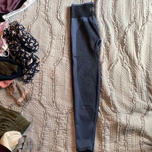 PINK seamless yoga pants size small